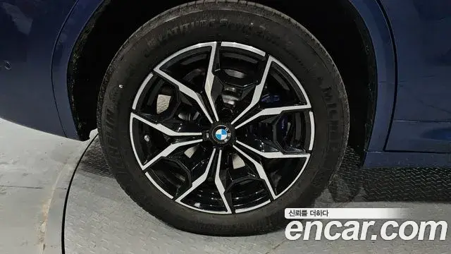 BMW X3 2022 — ფოტო 1/20
