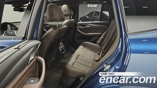 BMW X3 2022 — ფოტო 16/20