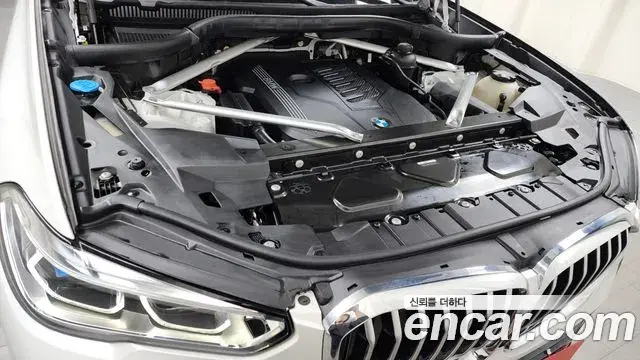 BMW X5 2021 — Photo 10/20