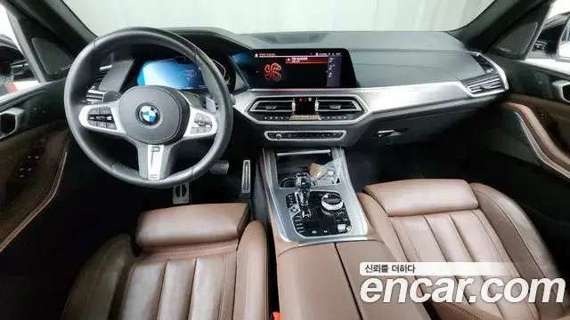 BMW X5 2021 — Photo 16/20