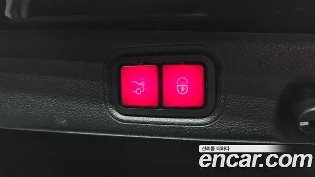 Mercedes-Benz E-Class 2019 — Şəkil 8/20