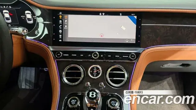 Bentley Continental GT 2021 — Фото 14/20