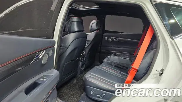 Genesis GV80 Coupe 2024 — Фото 12/20