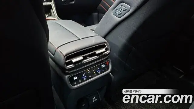 Genesis GV80 Coupe 2024 — Фото 20/20