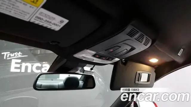 BMW M4 2019 — Photo 8/20