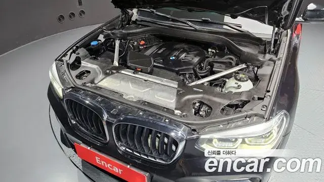 BMW X3 2018 — Photo 2/20