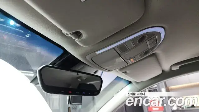 Genesis G70 2019 — Photo 14/20