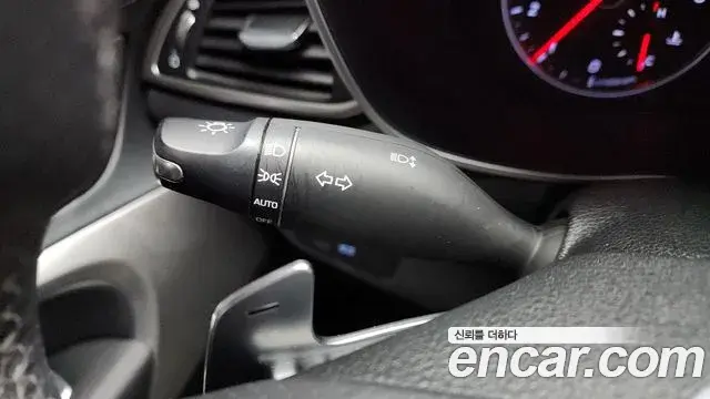 Genesis G70 2019 — Photo 18/20