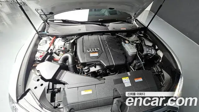 Audi A6 2023 — Şəkil 18/20