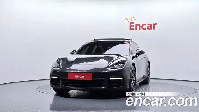 Porsche Panamera 2019 — Şəkil 10/20