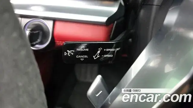 Porsche Panamera 2019 — Şəkil 20/20