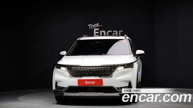 Kia Carnival 2022 — Фото 3/20