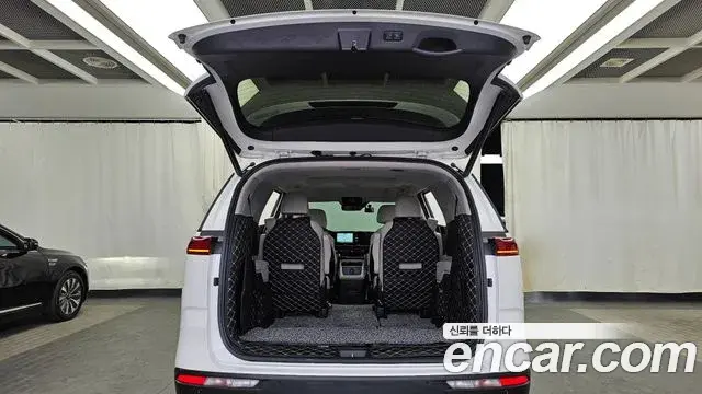 Kia Carnival 2022 — Фото 20/20