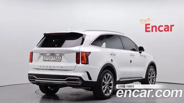 Kia Sorento 2021 — Фото 2/20