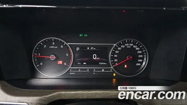 Kia Sorento 2021 — Фото 8/20