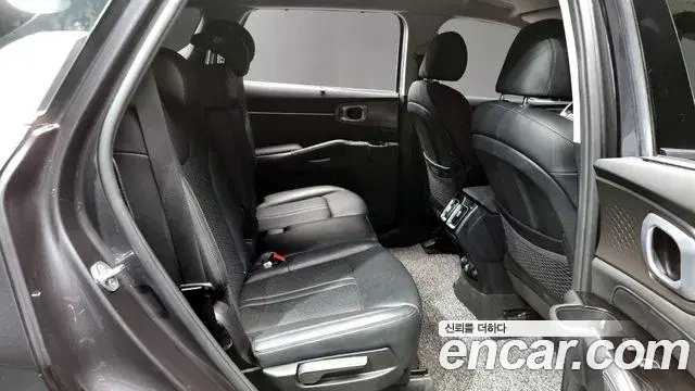 Kia Sorento 2021 — Фото 12/20