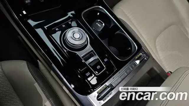 Kia Carnival 2022 — Şəkil 12/20
