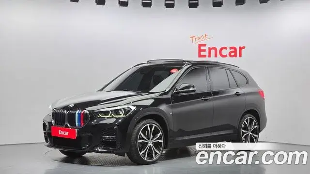 BMW X1 2020 — Şəkil 11/20