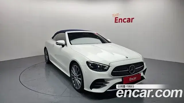 Mercedes-Benz E-Class 2021 — Фото 20/20