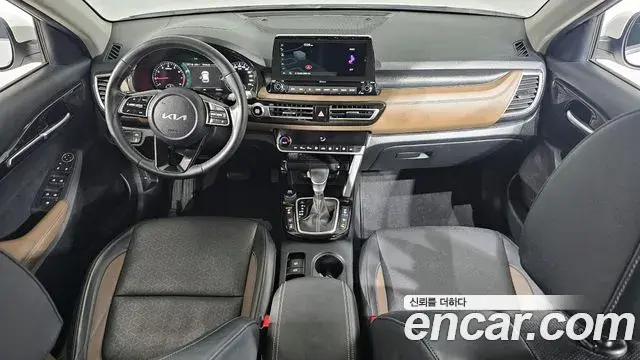Kia Seltos 2022 — Photo 19/20