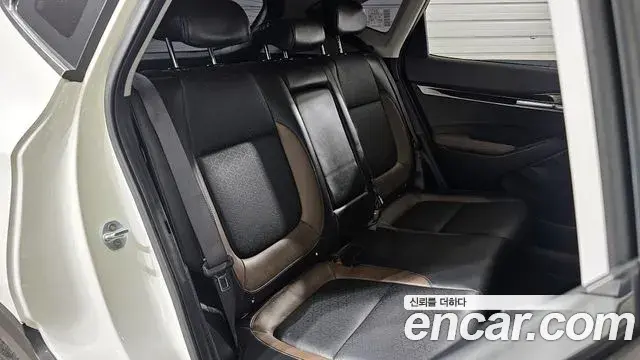 Kia Seltos 2022 — Photo 17/20
