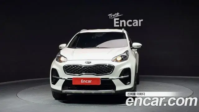 Kia Sportage The Bold 2021 — Photo 18/20