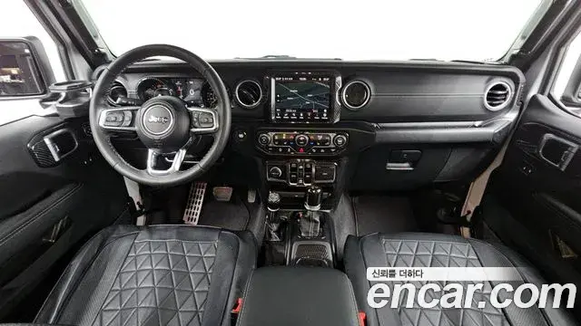 Jeep Wrangler 2023 — ფოტო 5/20