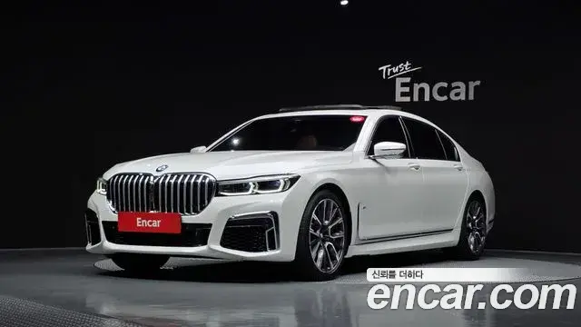 BMW 7 Series 2022 — Фото 1/20