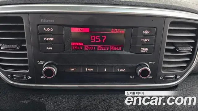 Kia Sportage The Bold 2019 — Photo 18/20