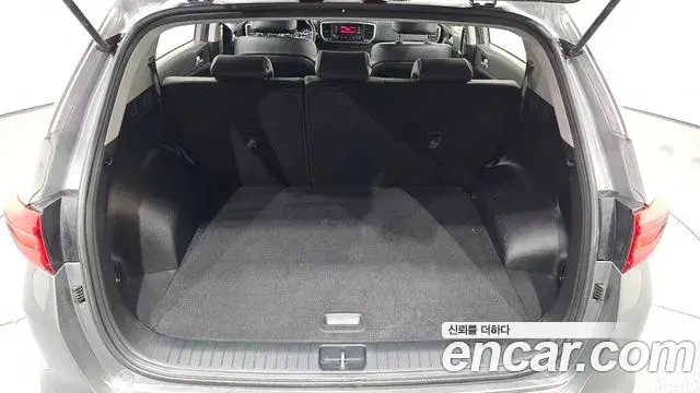 Kia Sportage The Bold 2019 — Photo 16/20