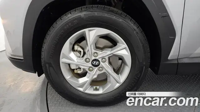 Hyundai Tucson Hybrid 2023 — Şəkil 16/20