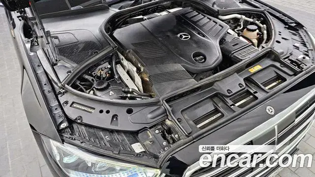 Mercedes-Benz S-Class 2023 — Фото 5/20