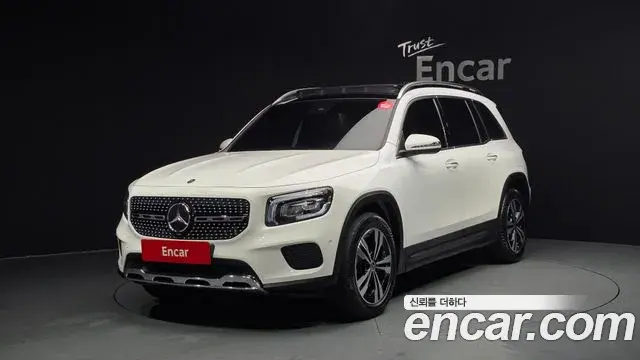 Mercedes-Benz GLB-Class 2021 — Photo 5/20
