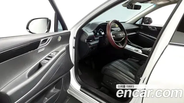 Genesis GV80 2020 — ფოტო 17/20