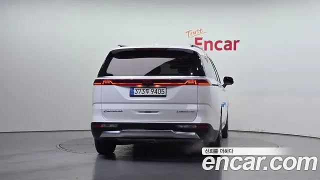 Kia Carnival 2021 — Şəkil 9/20