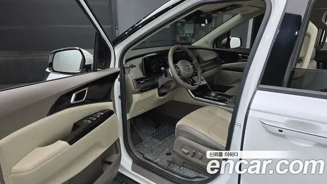Kia Carnival 2021 — Şəkil 6/20