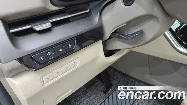 Kia Carnival 2021 — Şəkil 2/20