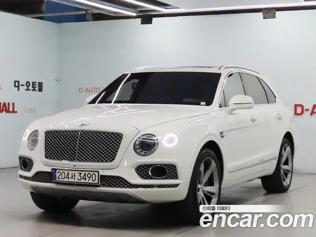 Bentley Bentayga 2018 — Photo 2/20