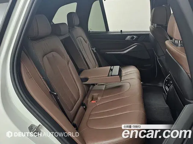 BMW X5 2021 — ფოტო 9/20