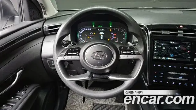 Hyundai Tucson Hybrid 2020 — ფოტო 2/20