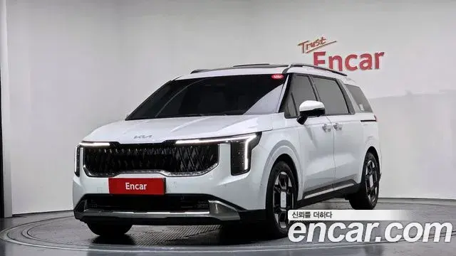 Kia Carnival 2024 — Photo 7/20