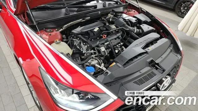 Hyundai Sonata Hybrid 2019 — Photo 13/20