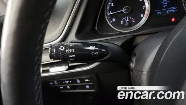 Hyundai Sonata Hybrid 2019 — Photo 3/20