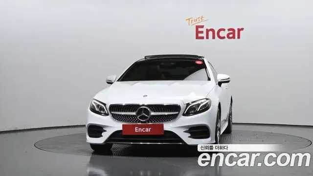 Mercedes-Benz E-Class 2019 — Şəkil 12/20