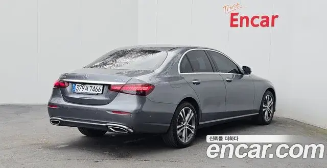 Mercedes-Benz E-Class 2021 — Şəkil 3/20