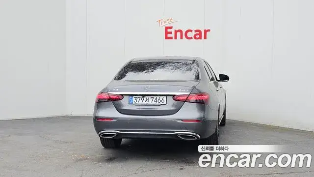 Mercedes-Benz E-Class 2021 — Şəkil 7/20