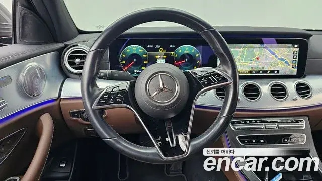 Mercedes-Benz E-Class 2021 — Şəkil 18/20