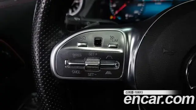 Mercedes-Benz GLA-Class 2020 — Photo 20/20