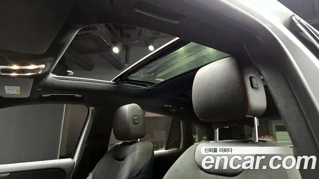 Mercedes-Benz GLA-Class 2020 — Photo 15/20