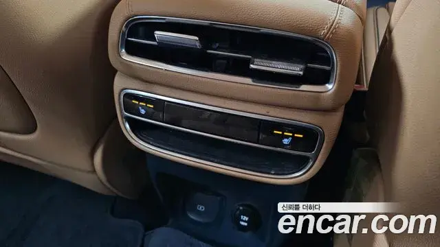 Genesis GV80 2020 — ფოტო 5/20